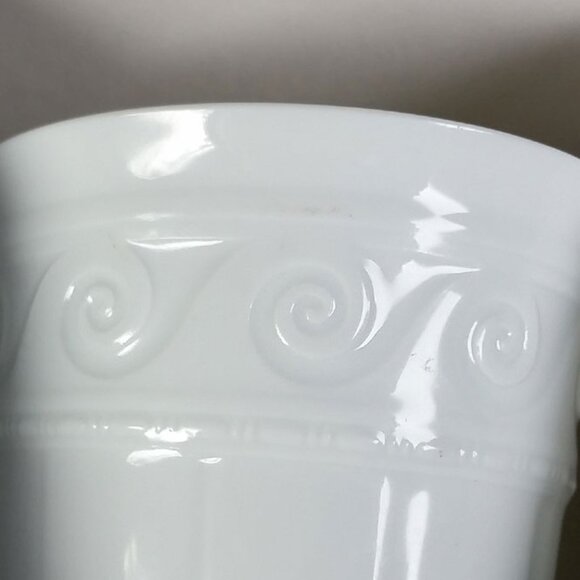 NEW BERNARDAUD LOUVRE PORCELAIN Tumbler Candle Scented - Picture 4 of 6